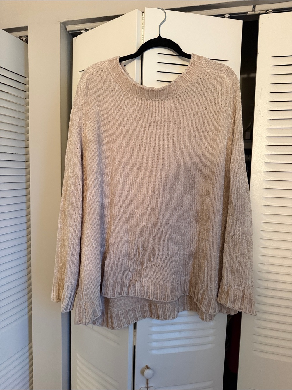 Cozy Beige Chenille Women's Sweater - Relaxed Crewneck